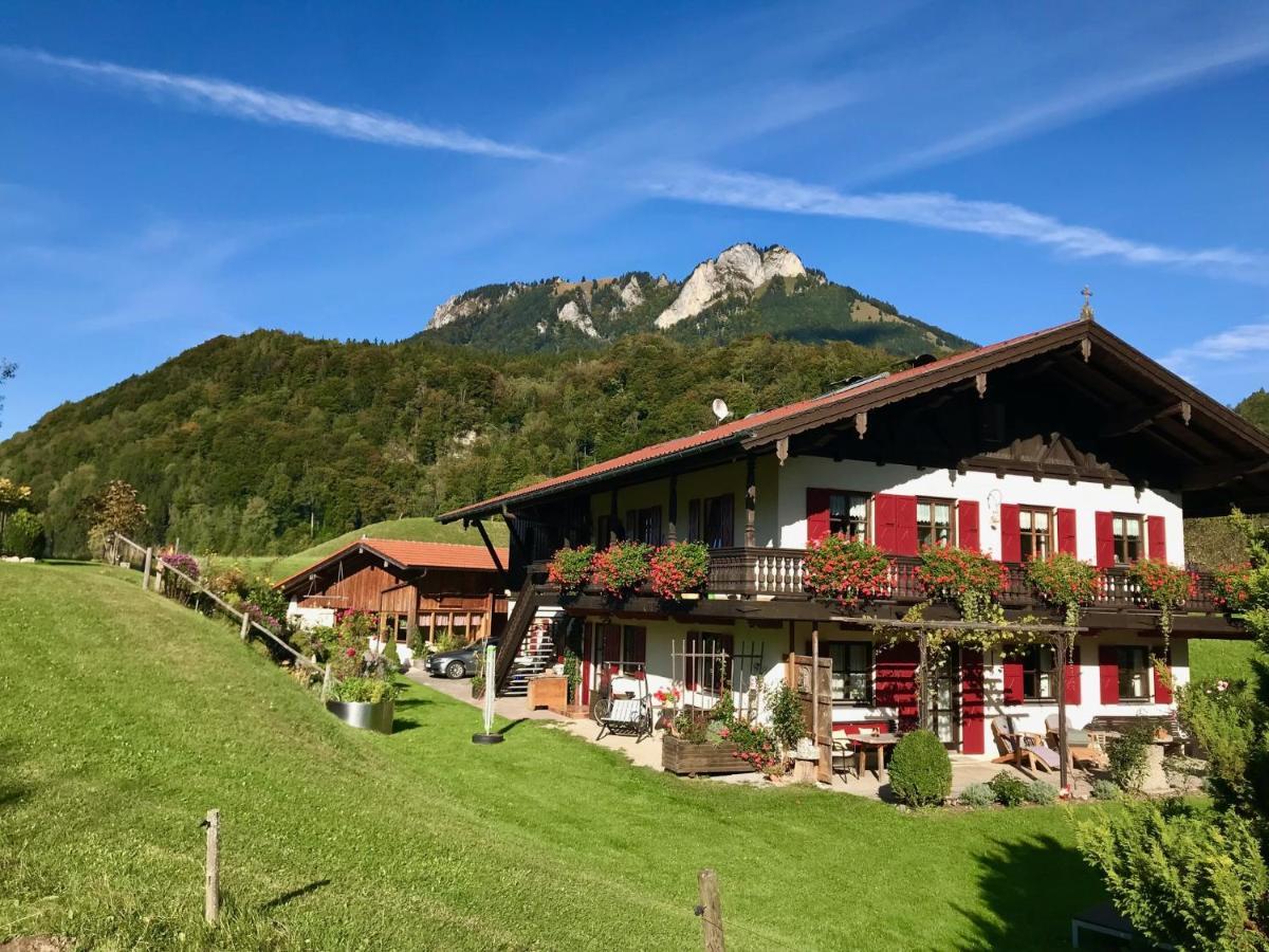 Ferienwohnung Draexl Garten Und Bergblick Nußdorf am Inn Exterior foto